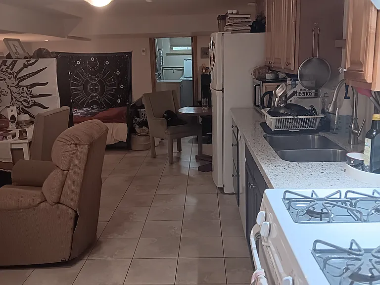 231 Clendenan Ave #1 — Photo 3