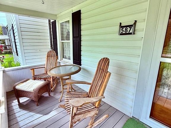 3rd image of 587 Jackson Run Rd #1