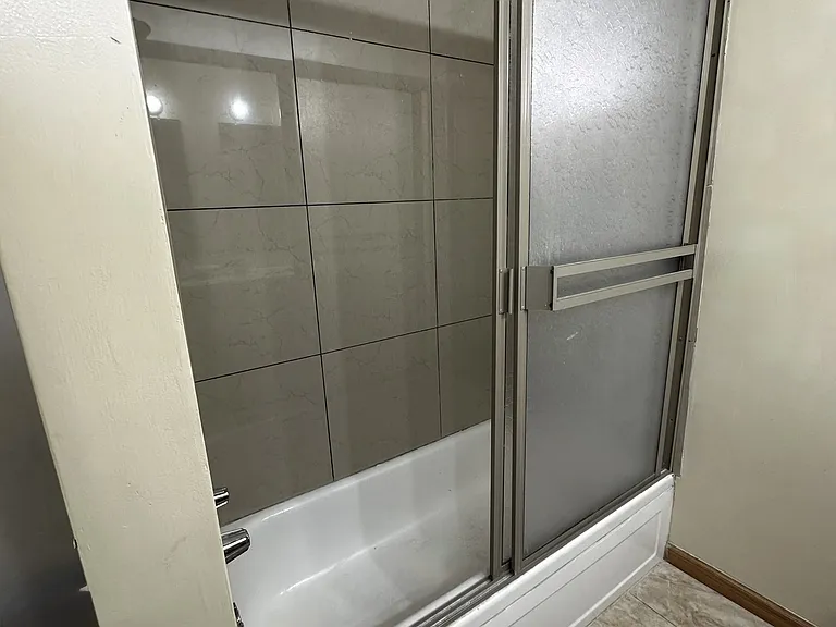 415 Chalmers Ave #2 — Photo 7