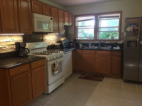 3rd image of 25580 W Venetian Dr