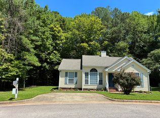 306 W Wyatts Pond Ln, Cary, NC 27513