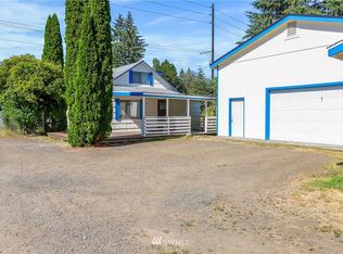 2494 SE Sedgwick Rd, Pt Orchard, WA 98366