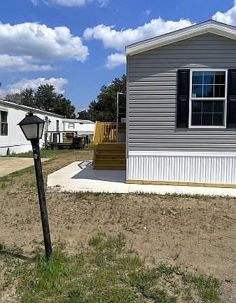 4th image of 10 E Dogwood Dr #64