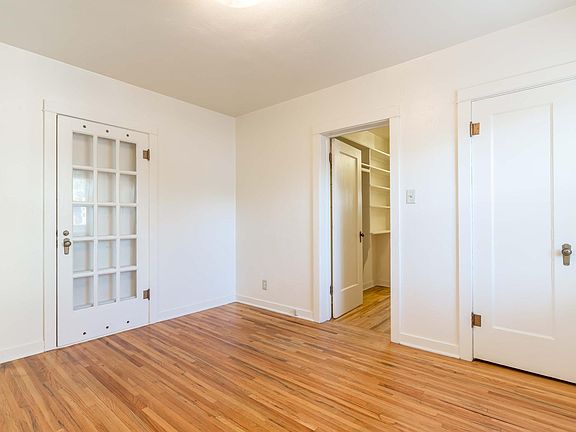 3rd image of 2716 Lead Ave SE APT A