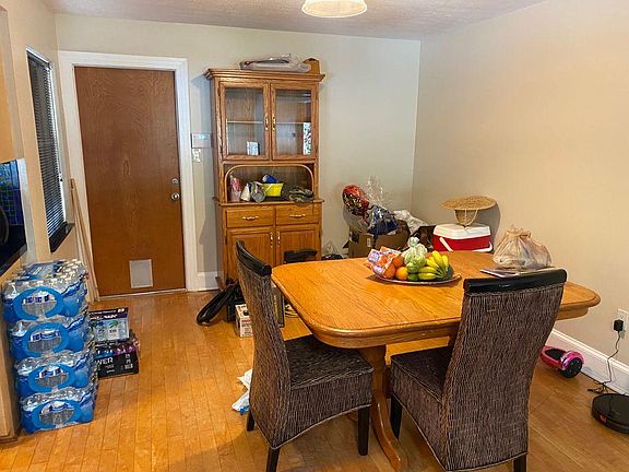 5th image of 8113 Bluestar Cir