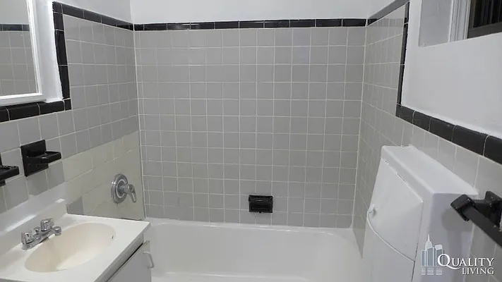 Rented by (Legacy) NY Quality Living Uptown | media 14