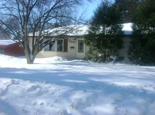 2710 Chestnut St, Grand Forks, ND 58201