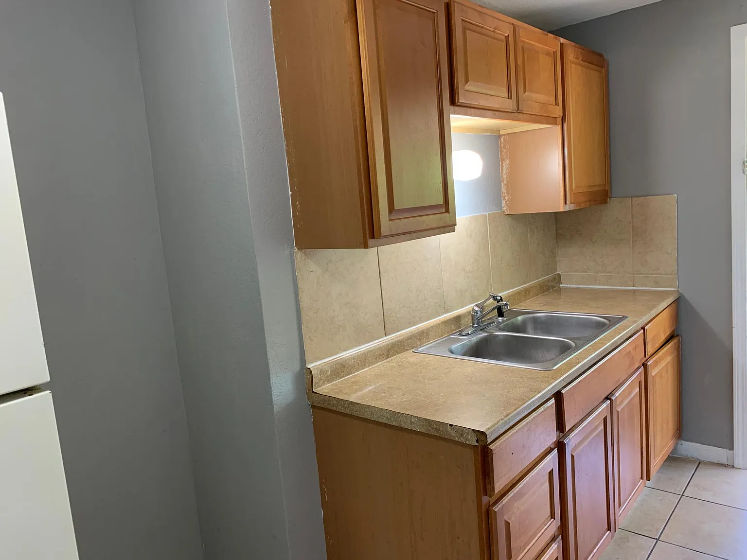 1 bed, 600 sqft, $1,075 — Photo 3