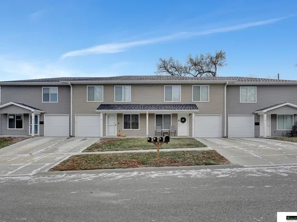 3902 S 46th St, Lincoln, NE 68506