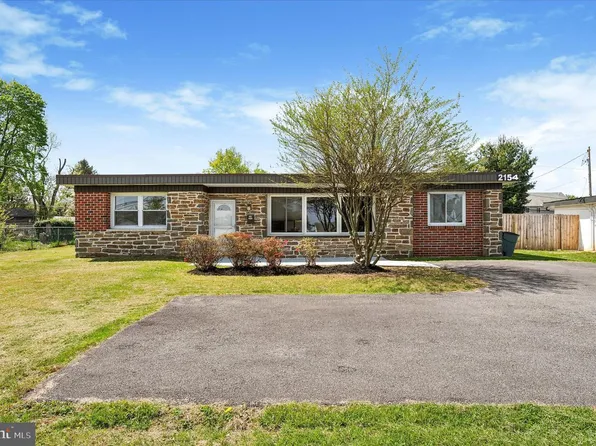 2154 Sproul Rd, Broomall, PA 19008