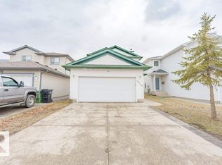 2144 37b Ave NW, Edmonton, AB T6T1R6