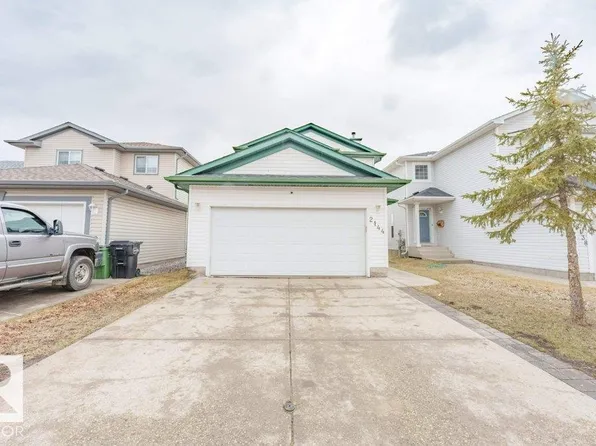 2144 37b Ave NW, Edmonton, AB T6T 1R6