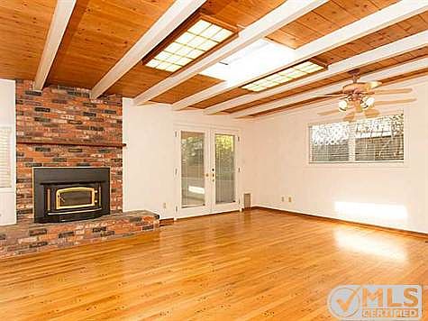 3rd image of 4227 Coronado Ave