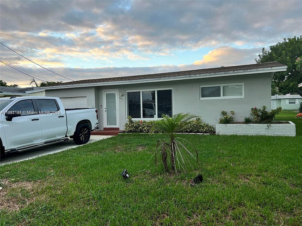 1st image of 6861 NW 28th St