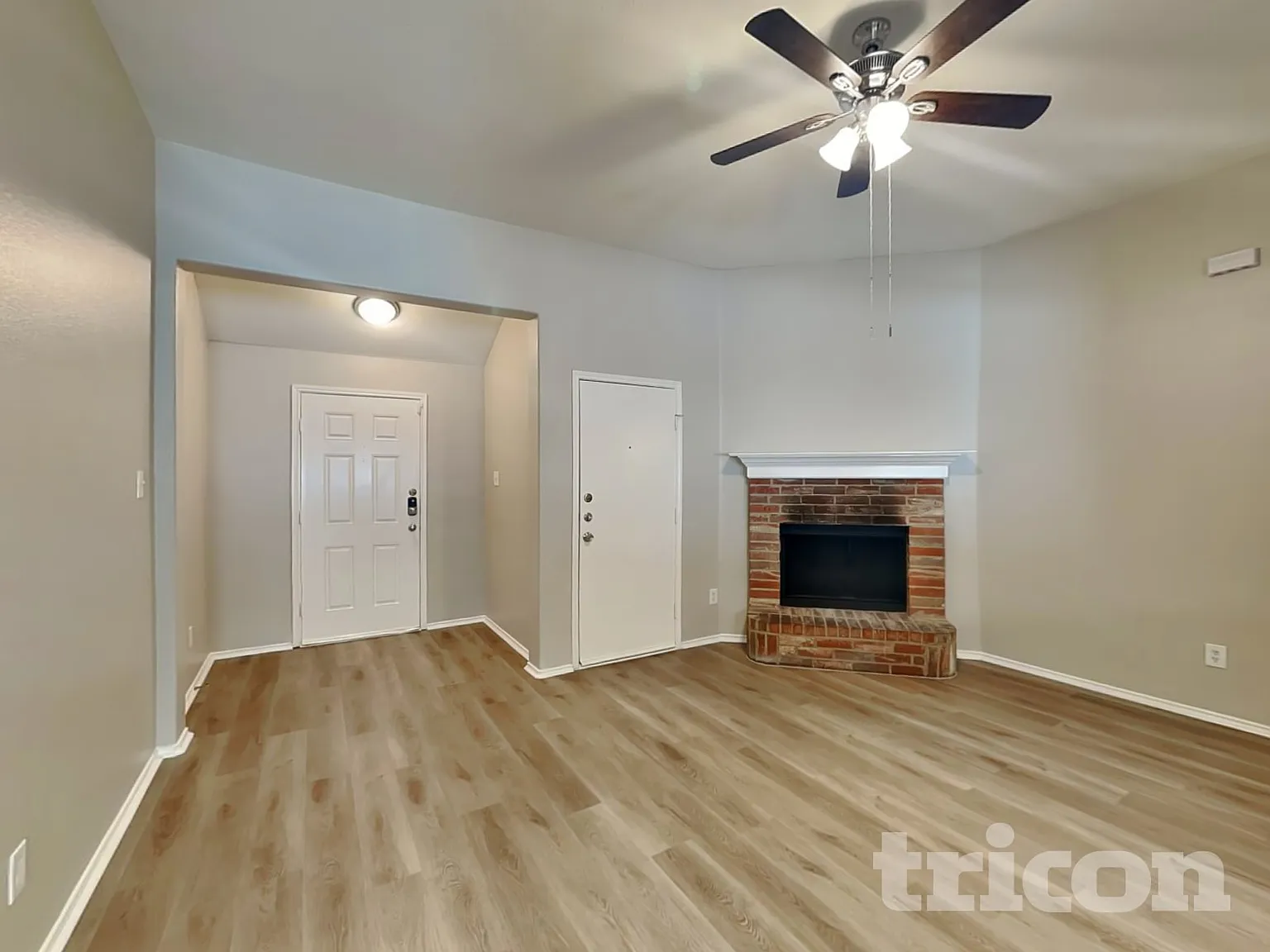 1458 Sax Leigh Dallas TX — Photo 4