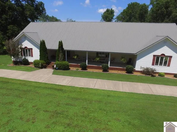 110 Bentwood Dr, Paducah, KY 42003