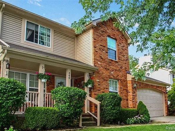 340 Hartland Dr, Troy, MI 48083