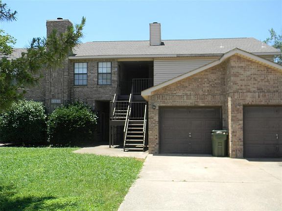 3rd image of 5017 Winder Ct APT B