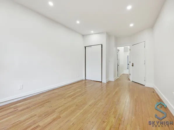 771 4th Avenue image 11 of 11