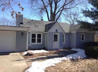 2887 Walsh Dr, Rochester Hills, MI 48309