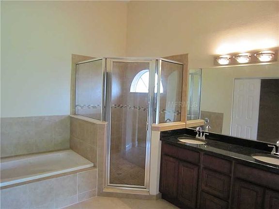 4th image of 754 Sagewood Dr