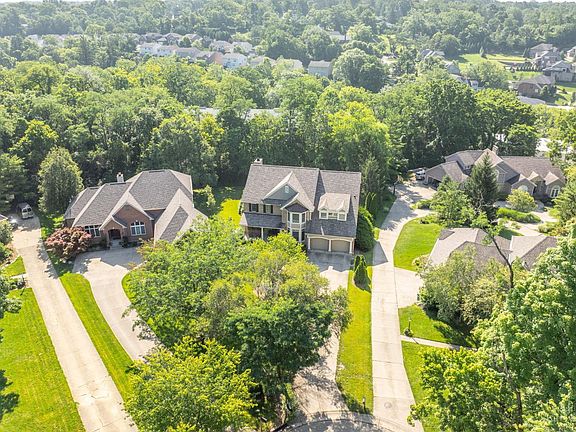 2nd image of 7097 Shawnee Hills Dr