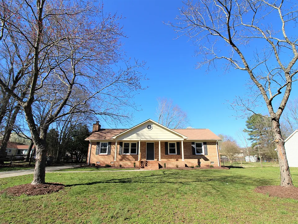 12011 Merriweather Dr