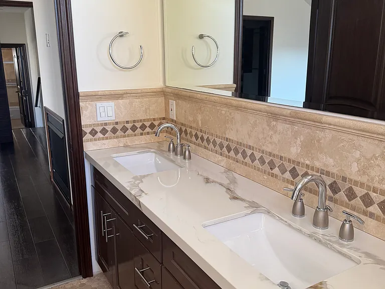14947 W Magnolia Blvd — Photo 4
