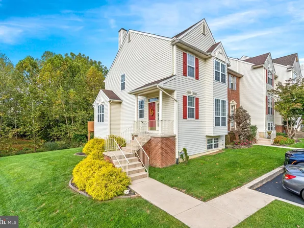 200 Cayman Ct, Wilmington, DE 19808