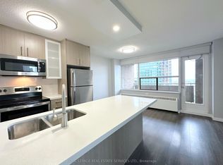 275 Main St #701, Toronto, ON M4C 4X4