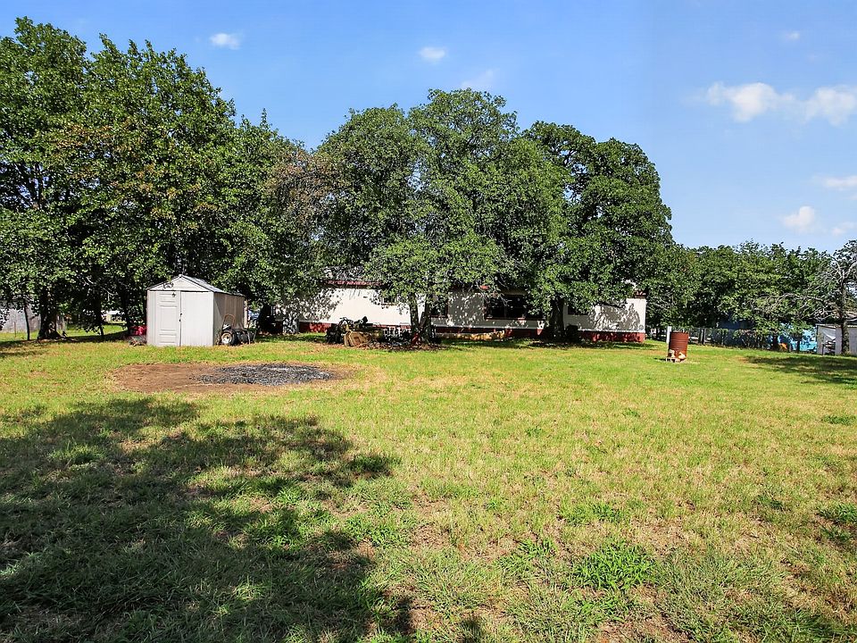 1st image of 403 Prairie Ln