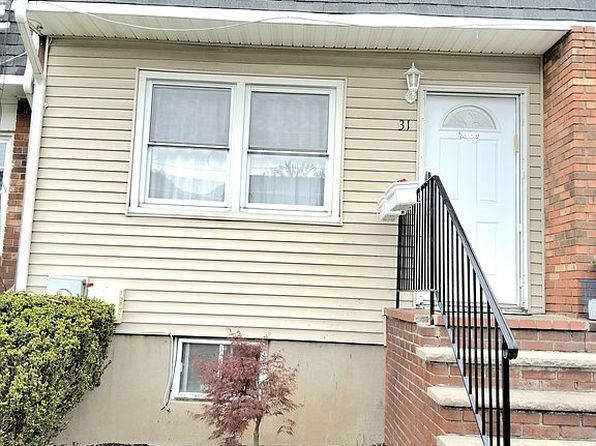31 Gladys Dr