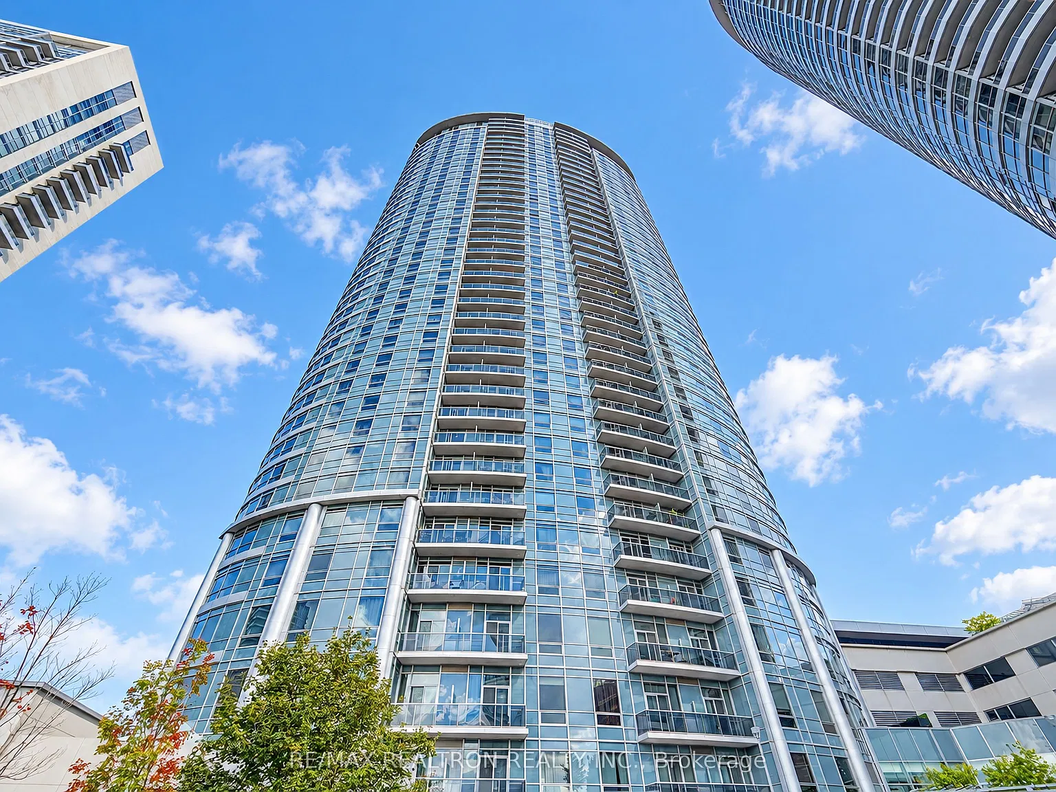 1 bed, $2,050 — Photo 2