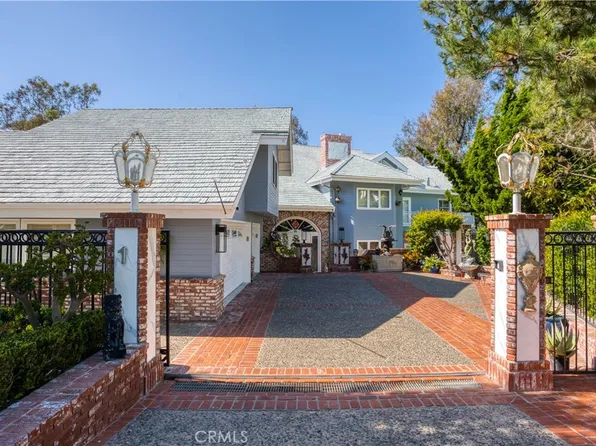 1 Royal Saint George Rd, Newport Beach, CA 92660