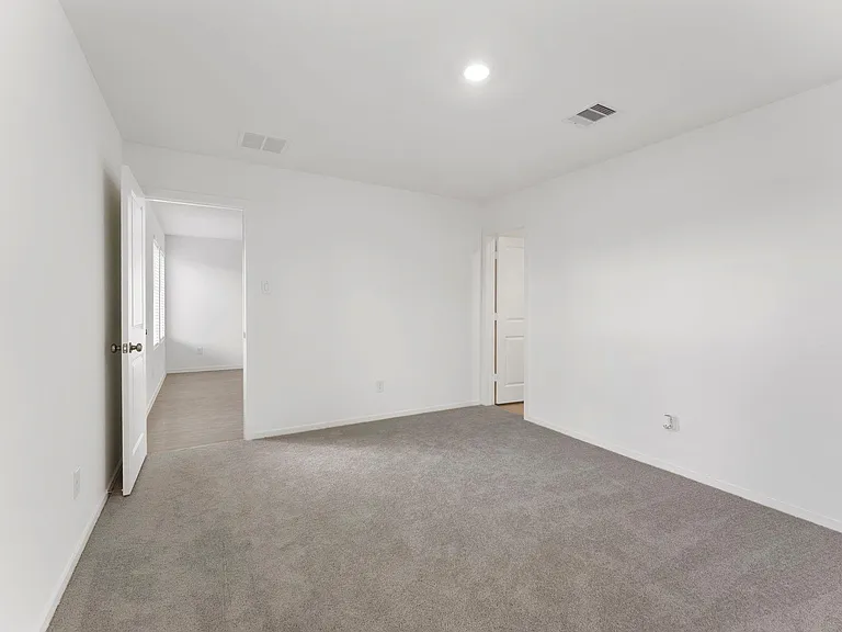 706 Umbrella Tree Dr — Photo 14