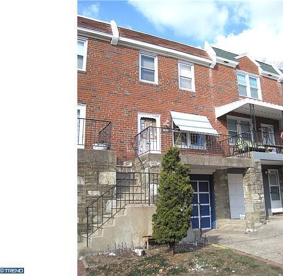 1st image of 3457 Ainslie St