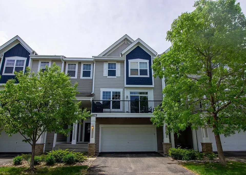 15580 Early Bird Cir