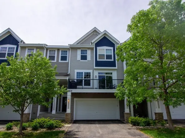 15580 Early Bird Cir, Apple Valley, MN 55124