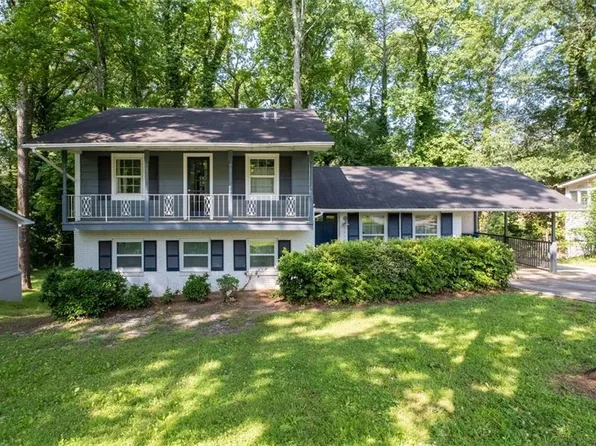 3911 Wedgefield Cir, Decatur, GA 30035