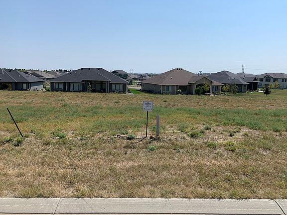 2nd image of 5909 Valley Vista Ln