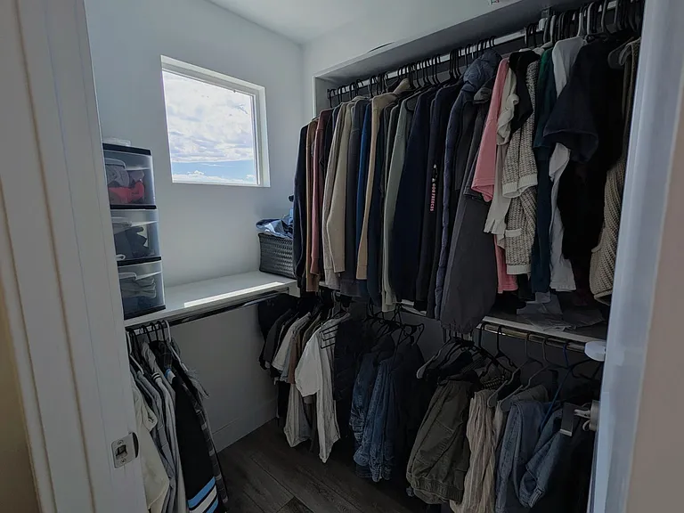 Walk-in primary closet