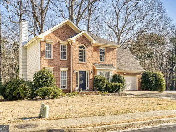 1205 Wheatfield Dr, Lawrenceville, GA 30043