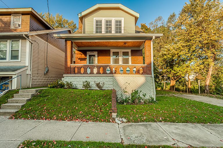1st image of 1909 Glenway Ave