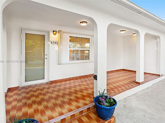 2nd image of 6365 SW 33rd St