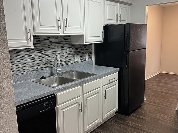 4th image of 5988 Westcreek Dr