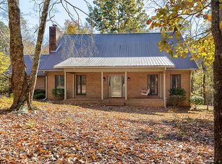 121 Oak Cir, Pine Mountain, GA 31822