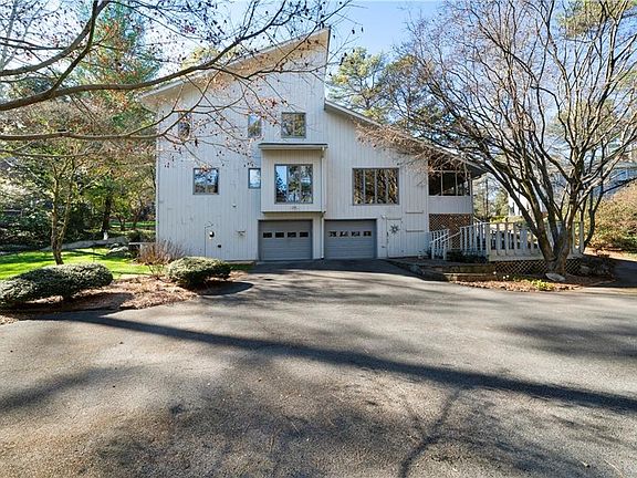 4th image of 31 Coventry Dr SE