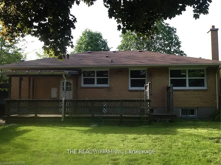 683 Fanshawe Park Rd E — Photo 12