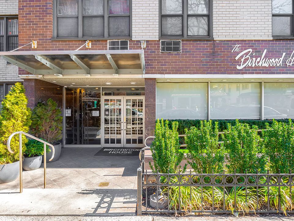 1st image of 37-31 73rd St APT 6E