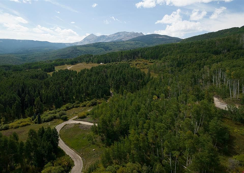 2nd image of Little Cone Ranch Rd